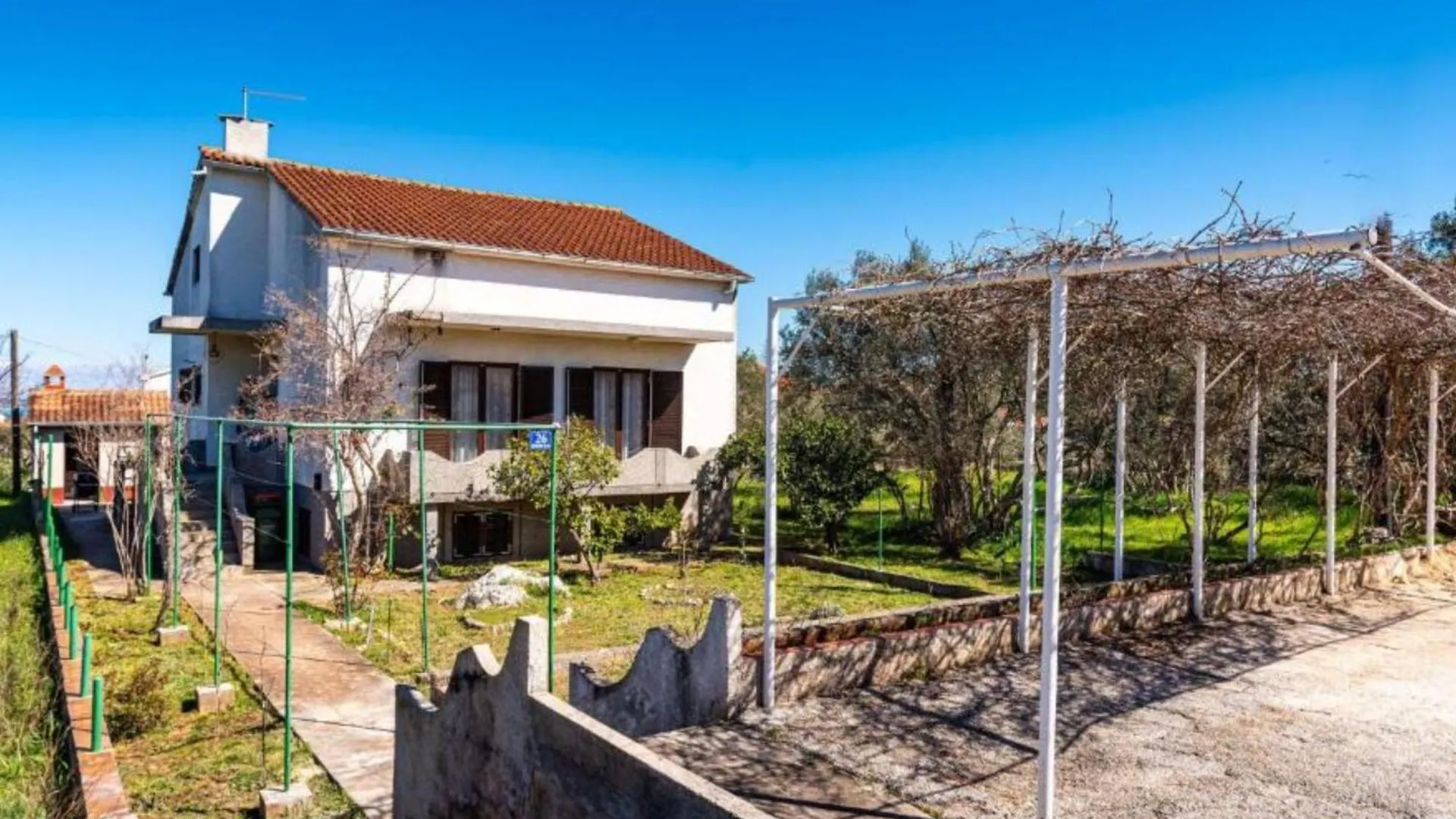 Apartment Serda location